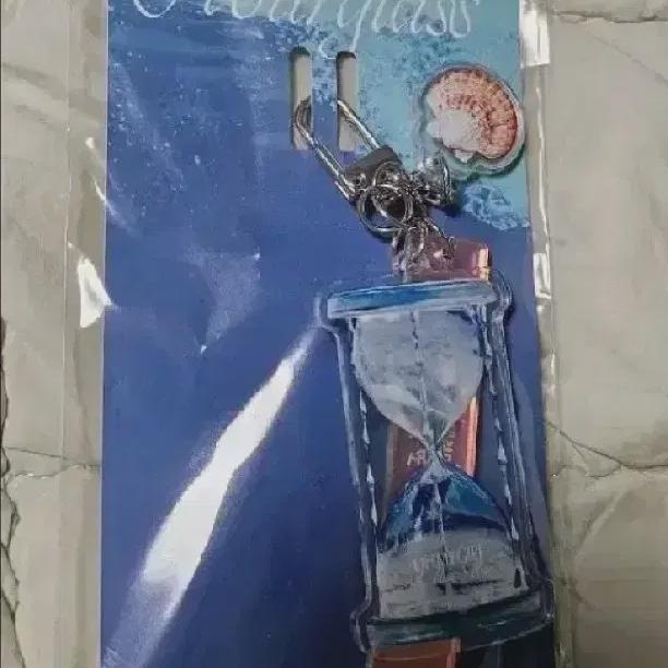 

OH My Girl Акриловый брелок Хёджон - Нераспечатанный