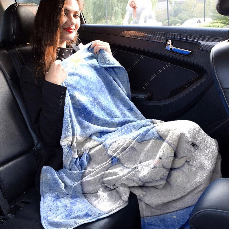 1pc Elephant Printing Lightweight Flannel Blanket, Comfortable and Warm Blanket, for Camping Sofa Bed and Couch Office, in All Seasons