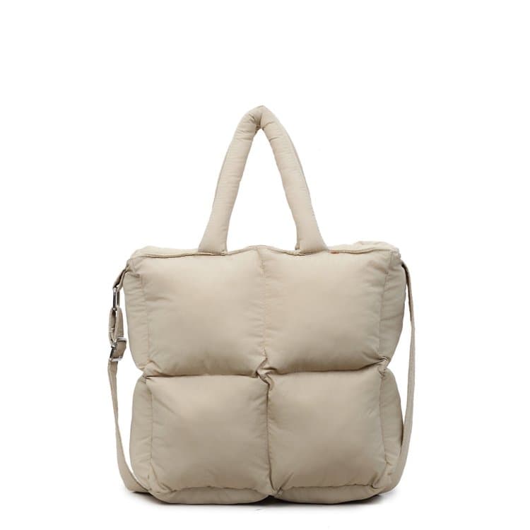 

Новая модная стеганая сумка — это универсальная сумка кроссбоди на одно плечо 27*9*25cm белый