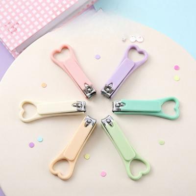 Set de Coupe-ongles Forme Cœur Couleur Bonbon, Coupe-ongles Portable Couleur Unie Minimaliste Pour Femmes, Outil de Manucure à Manche en Plastique Durable