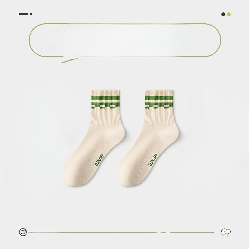 Girls Spring and Autumn New Style of Striped Trend In All Kinds of Sports Tube Cotton Socks