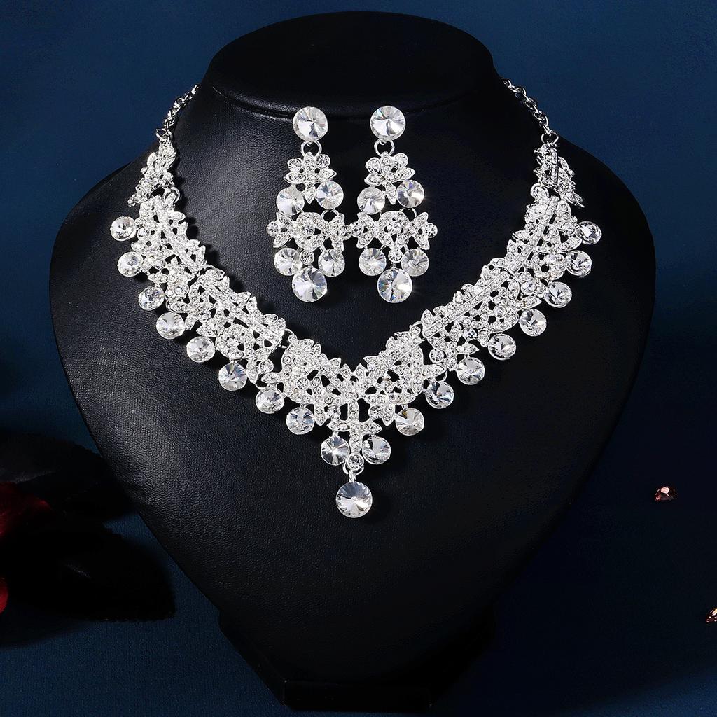 European and American Retro Necklace Earrings Set Bridal Wedding Banquet Dress Accessories Exaggerated Luxury Ruby Two-piece Set 2026