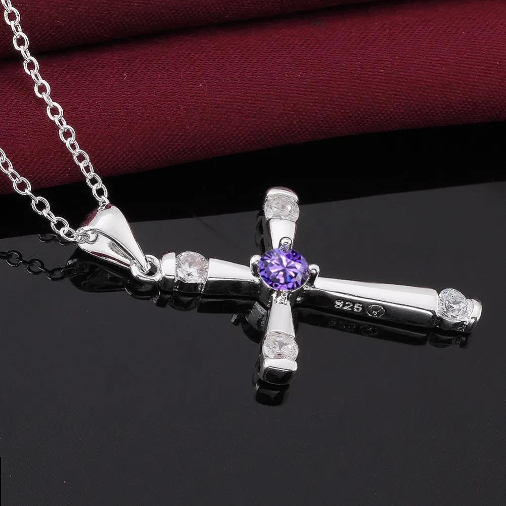925 Sterling Silver Cross Pendant Diamond Necklace for Women Holiday Gifts Luxury Designer Party Wedding Crystals Jewelry
