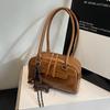 2025 early autumn model high-end sense large-capacity shoulder bag women's casual versatile bag temperament handbag