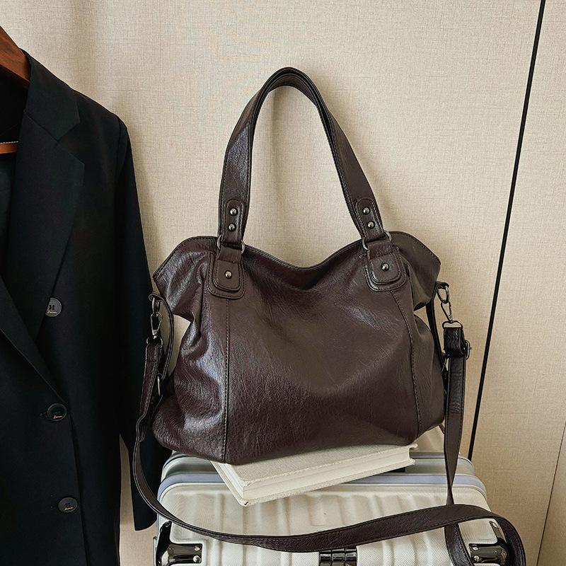 Large Capacity Bag Women's New Versatile Shoulder Messenger Bag Retro Tote Bag Work Commuter Bag