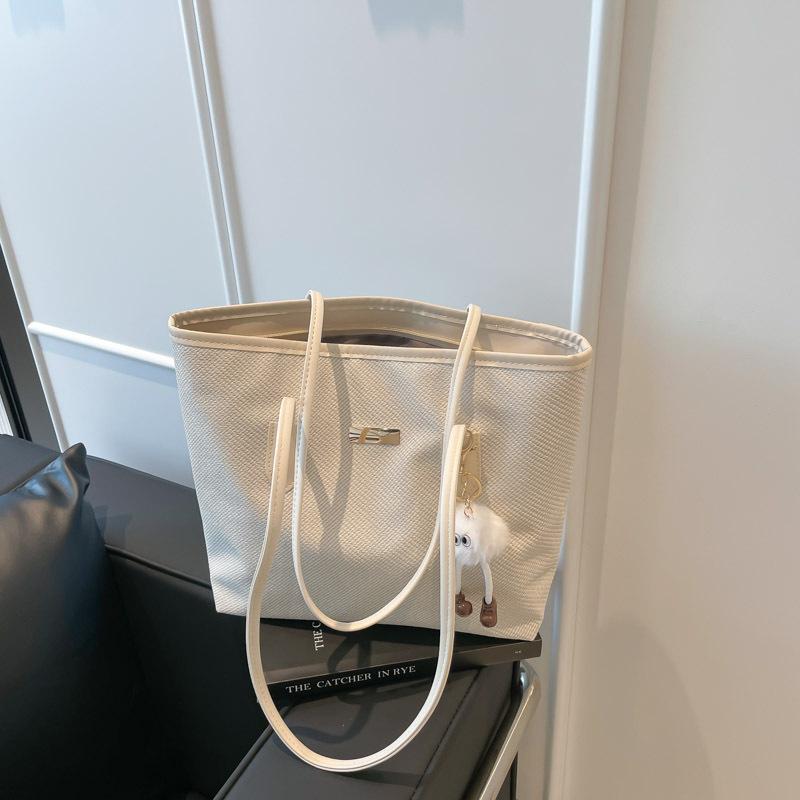 Korean-style Large-capacity Underarm Bag For Women 2026 Spring New Fashion Handbag Casual Commuter Shoulder Bags For Shopping