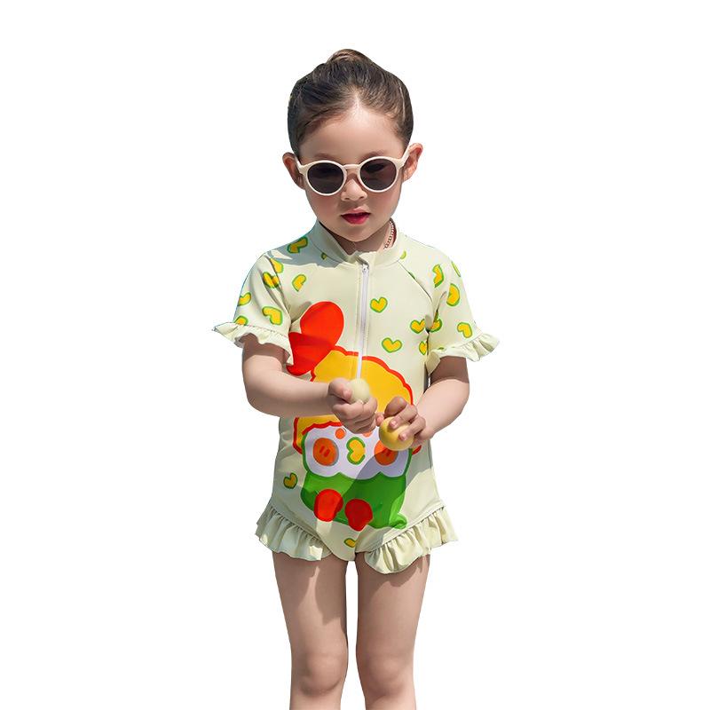 New Two-Tone Cartoon One-Piece Swimsuit for Girls - Stylish Beachwear for Vacations