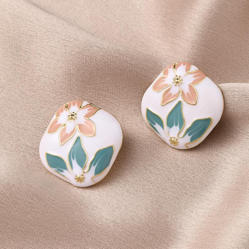 Retro literature and art light luxury enamel glaze design s silver needle earrings medium ancient small fresh earrings wholesale