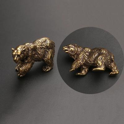 Rame puro Orso bruno Statua Ornamento Ottone massiccio Figurine di animali polari Miniature Tavolo da tè Pet Desk Decori Accessori Artigianato