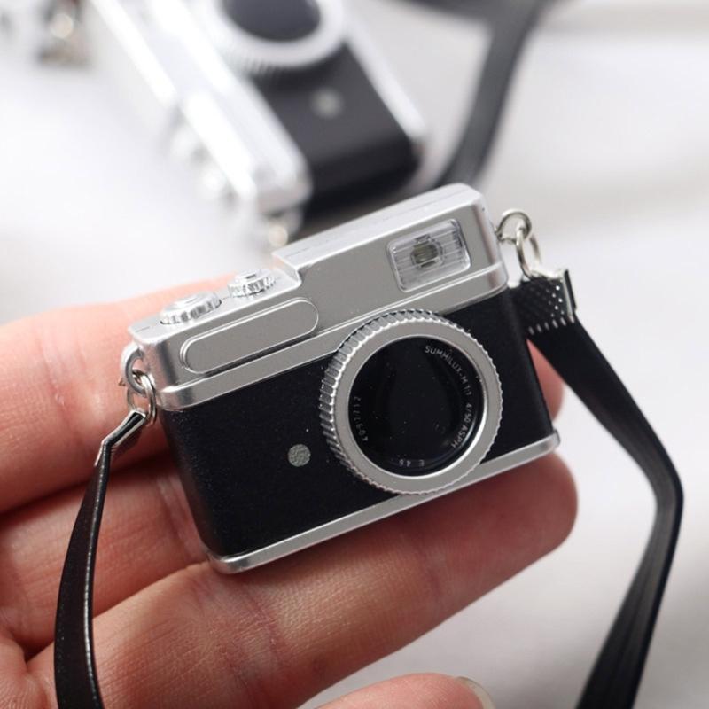 1:12 Dollhouse Mini Vintage Camera with Belt Model DIY Keychain Pendant for Children Adults DIY Handicraft Party Supply