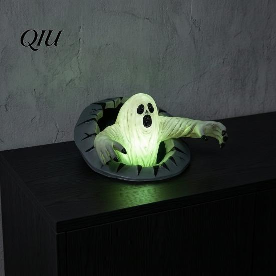 Durable Halloween Ghost Statue Spooky Break Out The Wall Decoration, Light Up Resin Decor Horror for Haunted House, Holiday Home Decorations Shelf