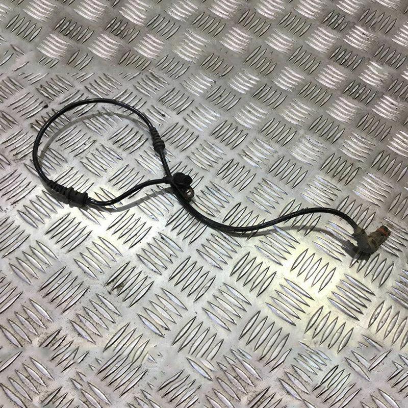 Mercedes-Benz W212 ABS Wheel Speed Brake Sensor - 2129055805