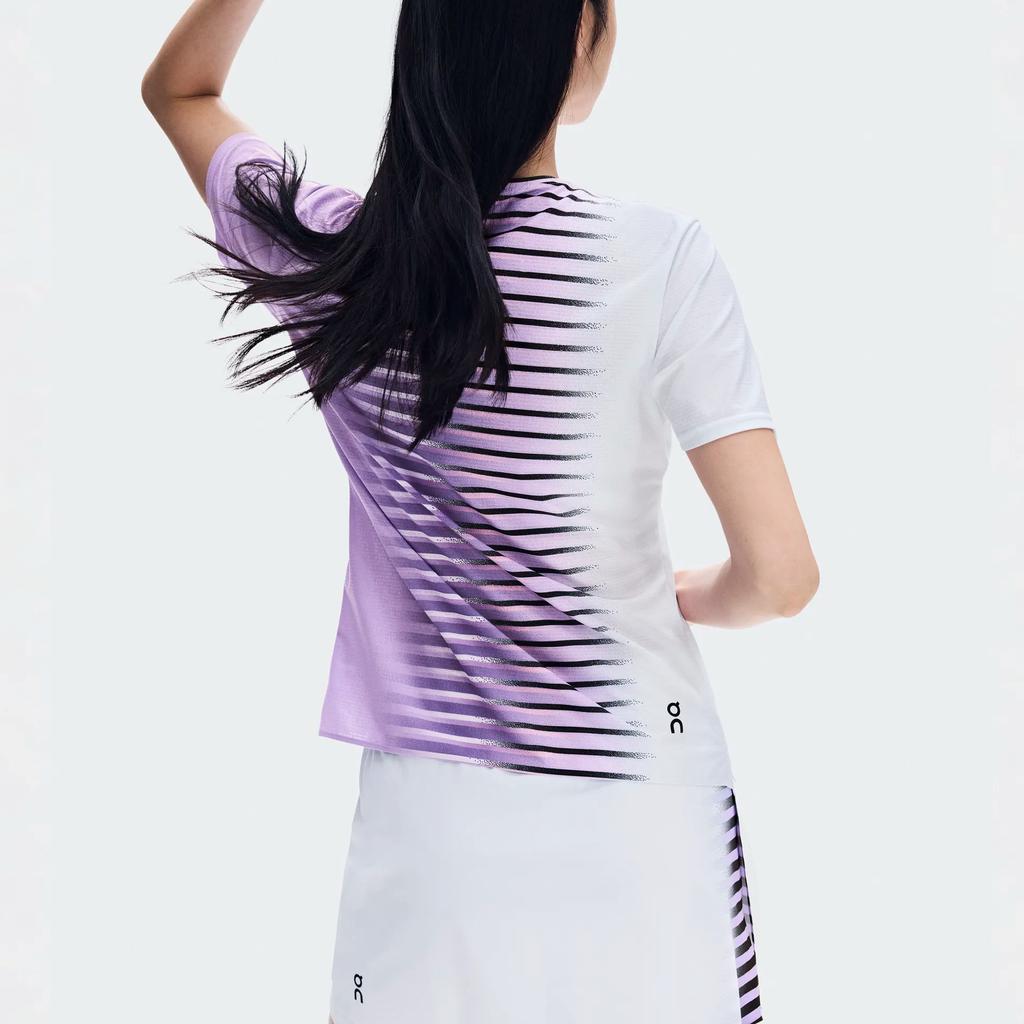On Court-T Edge Tennis Striped Crew Neck Short Sleeve T-Shirt Women tops 1WG11774576