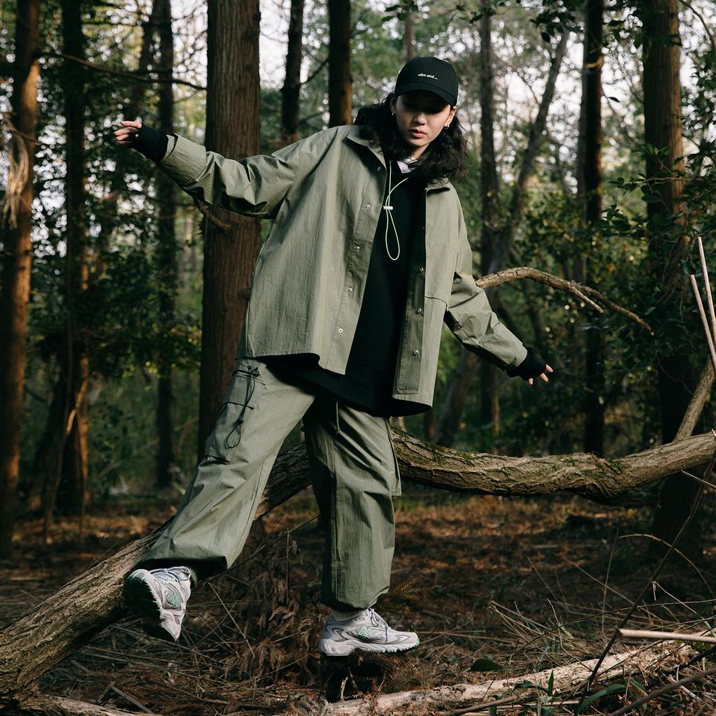 Niko And... X New Balance 725 Grey Green Sneakers ML725NI1