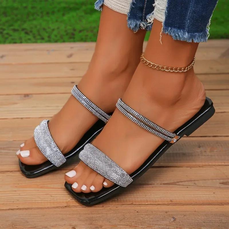 

Модная женская обувь 2024 года, горячая распродажа, женские тапочки для улицы, квадратный носок, сплошные блестки, толстый каблук, лаконичные летние повседневные тапочки для женщин 43 чёрный