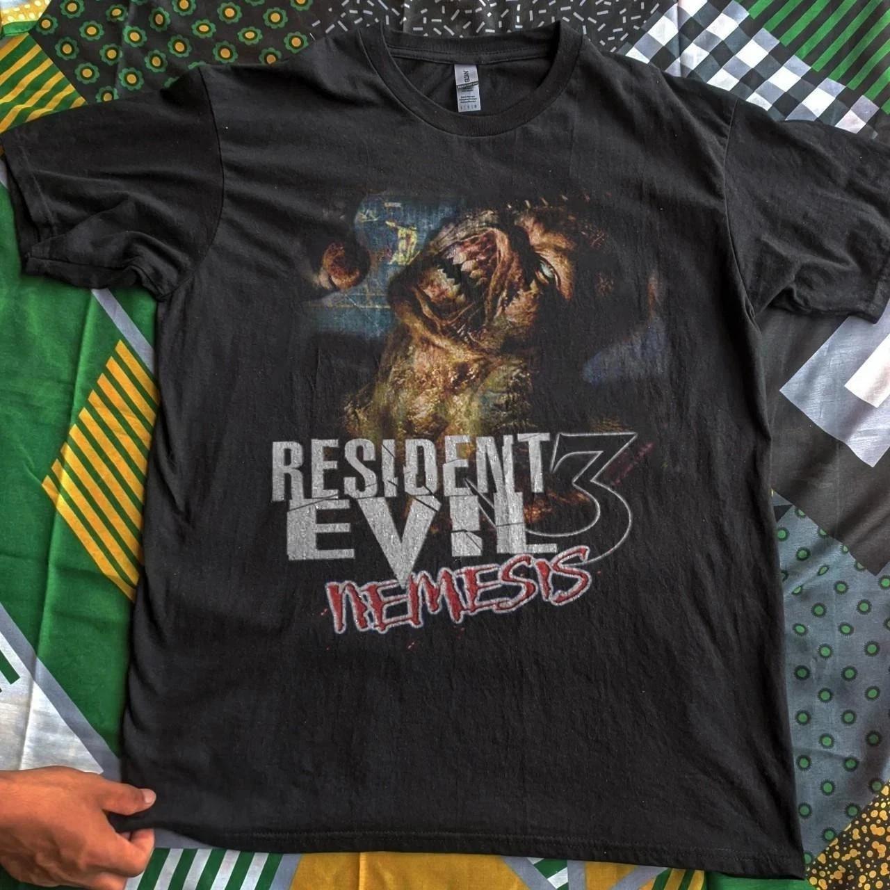 

Новая одежда РЕТРО Футболка с принтом Resident Evil 3 XL