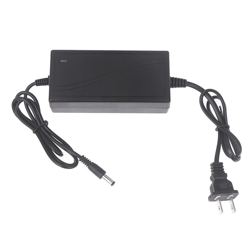 

Зарядное устройство для литий-ионного аккумулятора 21 В 2 А Адаптер Круглое отверстие Универсальный Электрический гайковерт Угловая шлифмашина Электрическая пила Зарядное устройство для литиевой батареи