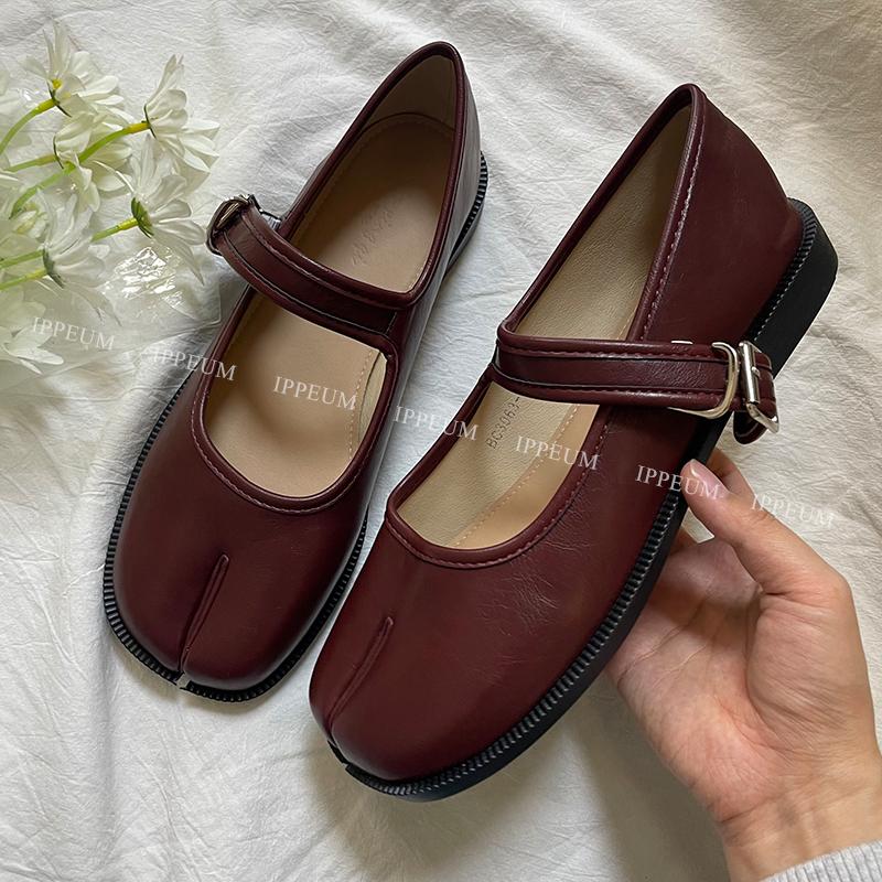 IPPEUM Tabis Mary Janes Shoes For Women 2025 New Black Red Split Toe Ballet Flats Ballerina Shoes Buckle
