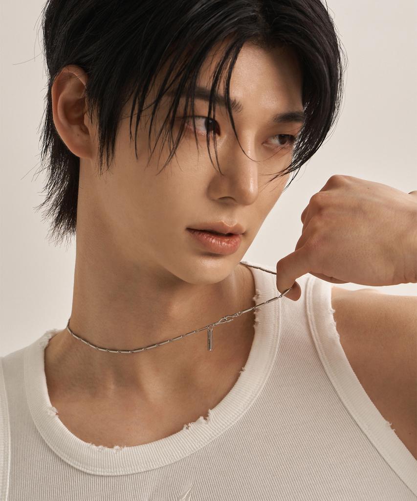 Lanarchive [1188] Thin Stick Chain Necklace