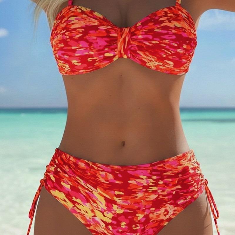 European and American Triangle Color Printing New Bikini Sexy Women's Split Swimsuit Bikini