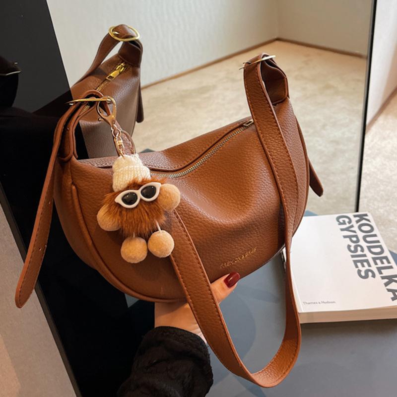 Popular Bags Women's Bags New Autumn and Winter Fashion Messenger Bags Niche Dumplings Saddle Bags