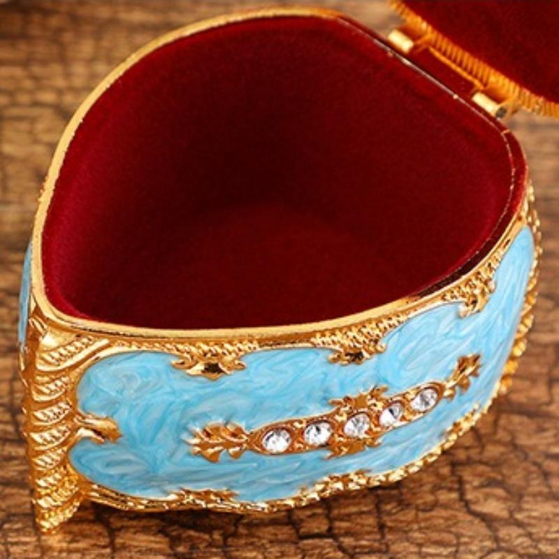 Heart Shape Jewelry Storage Box Inlaid Gem Organizer Exquisite Enameled Alloy Storage Jar Earrings Ring Unique Gift for Family
