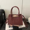 Handbag, Hand-held Tote Bag, Fashionable Clasp, Small Exclusive Crossbody Bag
