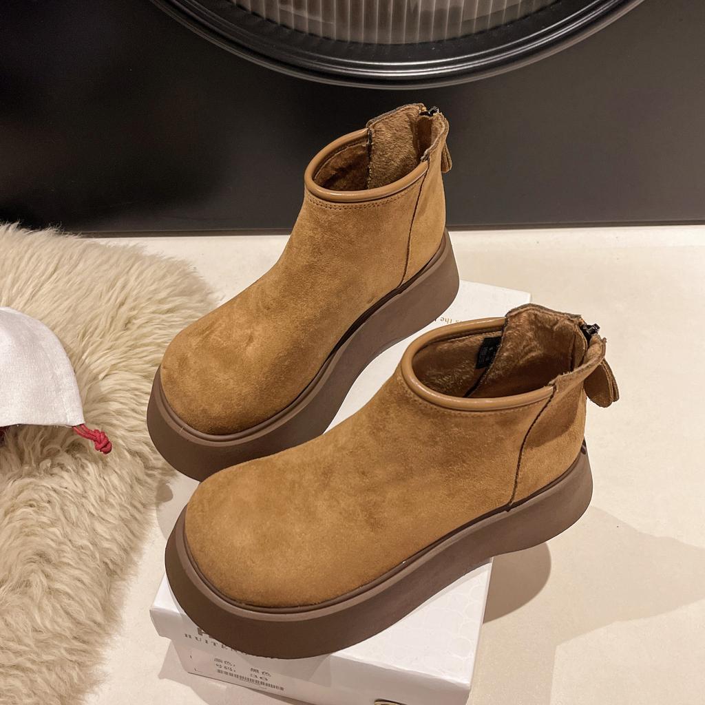 European Station 2025 Winter New Kapibara Frosted Leather Thickened Snow Cotton Boots Bread Shoes Small Women's Shoes