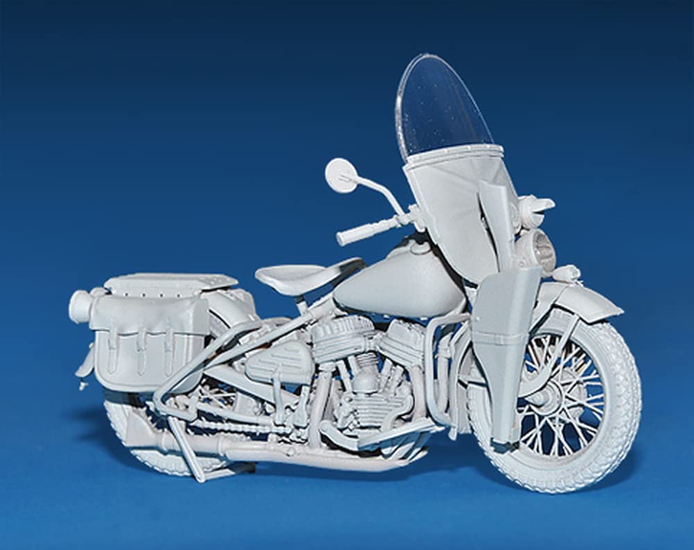 MiniArt Scale US Army Motorcycle Crew Repairing Special Edition Plastic Model Kit Tools and MA35284 1/35 (3 Figures) (Includes Toolbox)