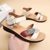 Mom sandals summer 2025 new real soft leather middle-aged comfortable flat bottom elderly in the elderly women's shoes non-slip