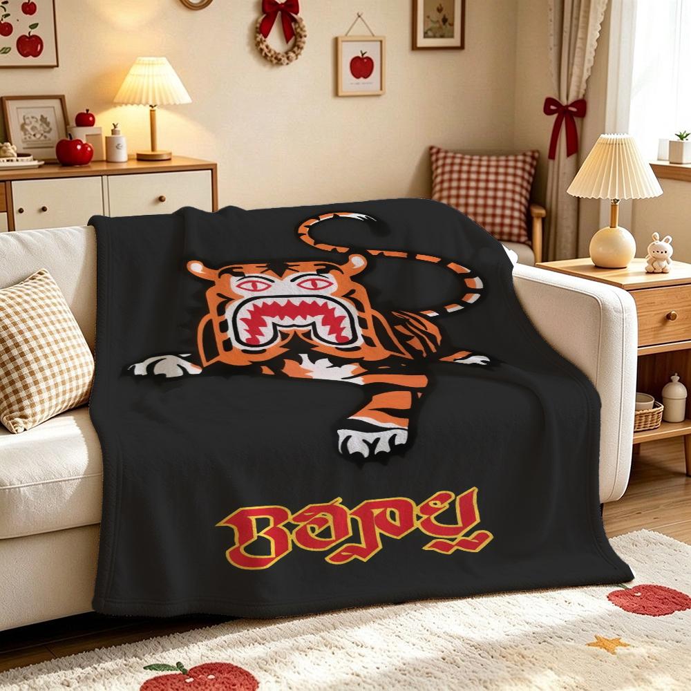 Streetwear Pop Art Collage Blanket Blanket Suitable For All Seasons Nap Blanket Machine Washable Digital Printing