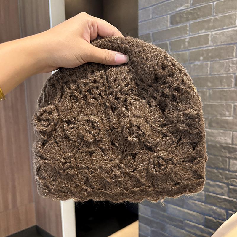 Versatile Handmade Crochet Hat Women's Spring and Autumn New Knitted Wool Hat Big Head Circumference Hollow Bag Head Hat