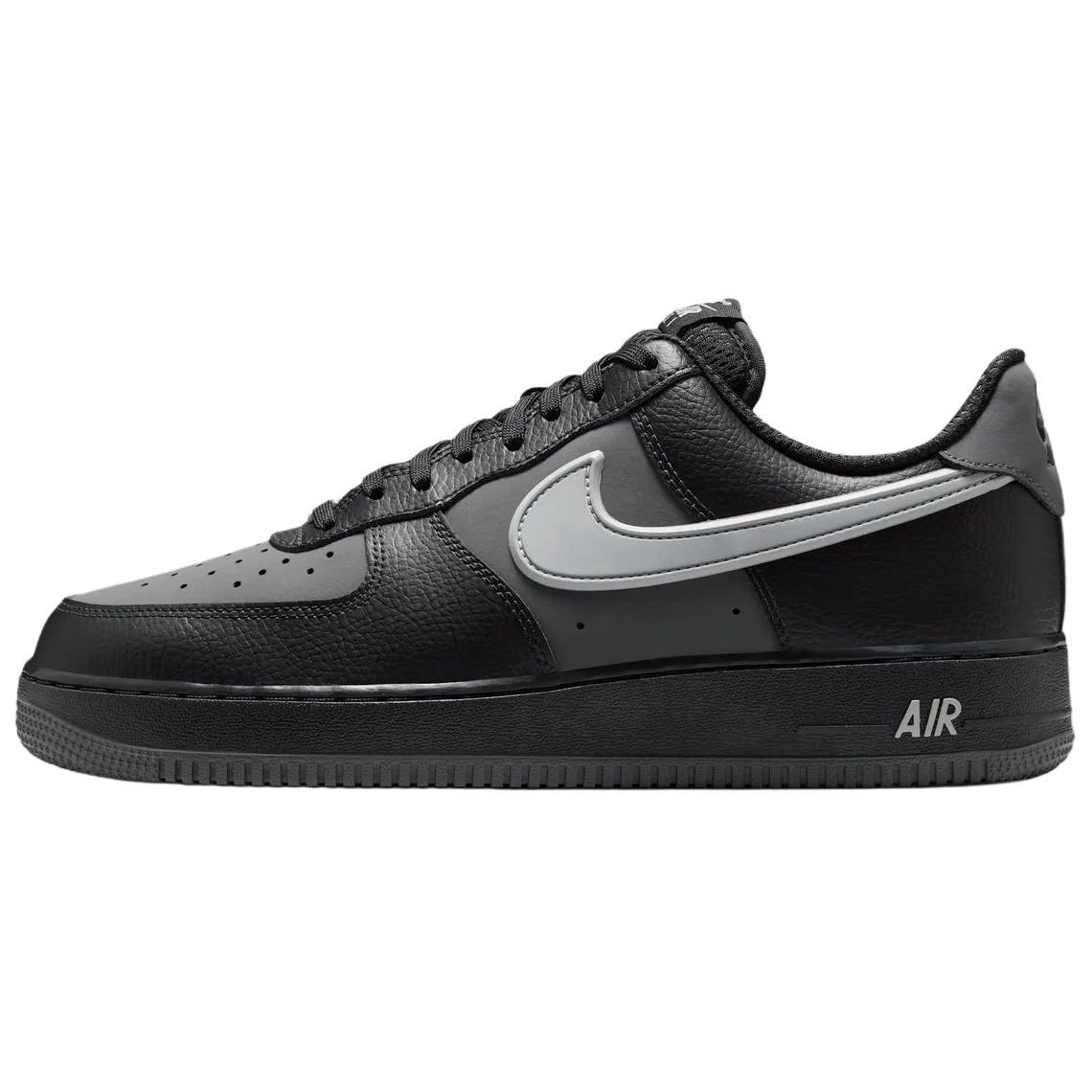 Nike Air Force 1 `07 LV8