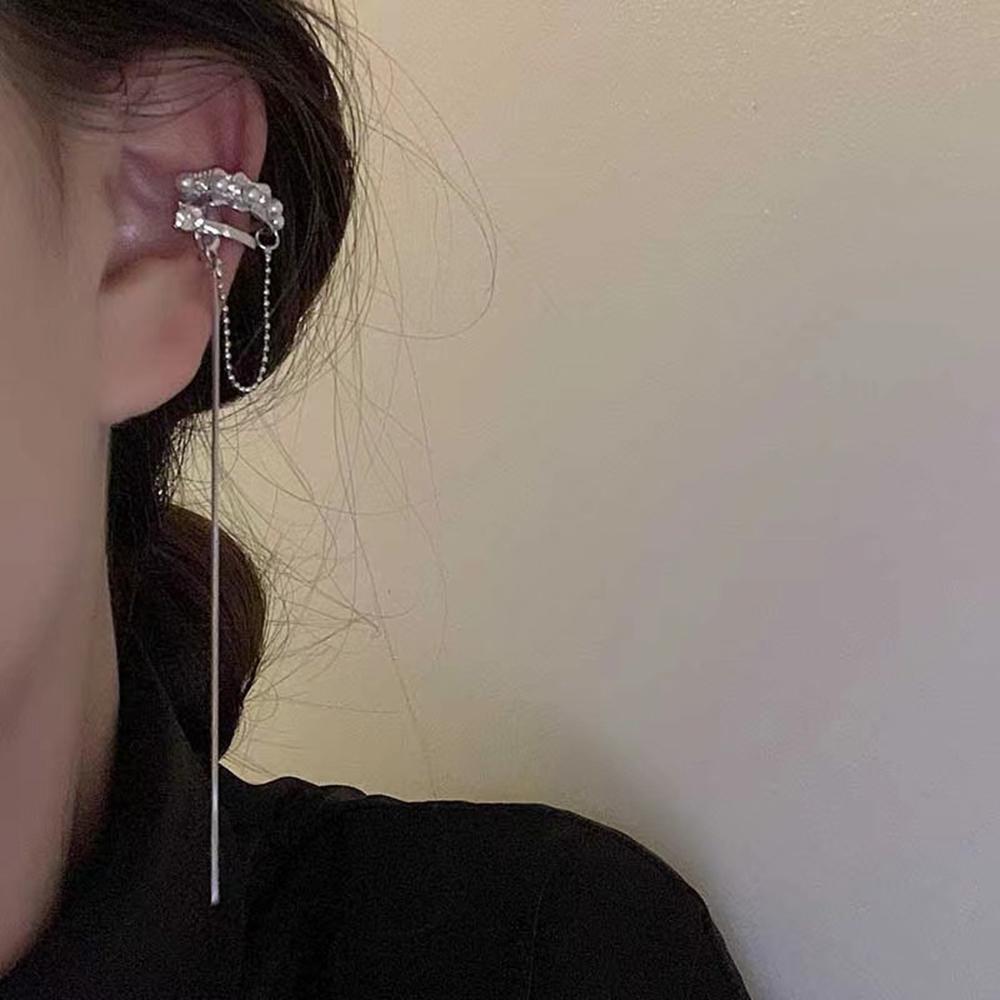 Delicate Tassel Clip Earrings Female Buckle Ear Cuff No Piercings Fake Cartilage Ear for Women New Fashion Jewelry Gifts