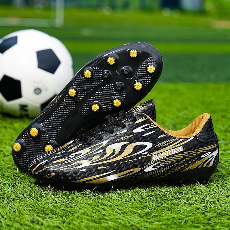 31-44  Football Shoes Shock Absorption Anti-skid and Wear-resistant Long Spike Outdoor Sports Training Football Shoes
