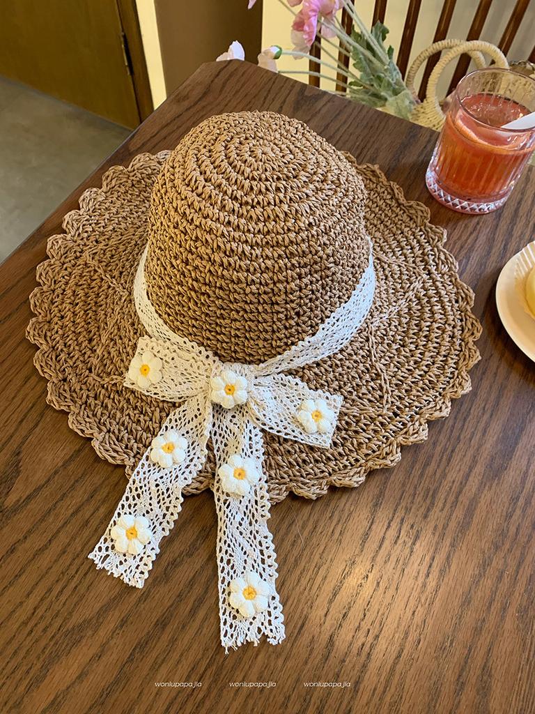 Wide Versatile Unisex Brim Straw Hat With Lace Edging For Adults Ideal For Spring And Summer
