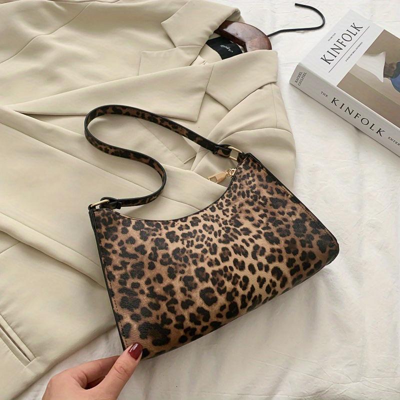 Stylish Leopard Print Shoulder Bag for Women Chic Animal Print Design, Zipper Closure Travel Bag Small Crossbody Bag