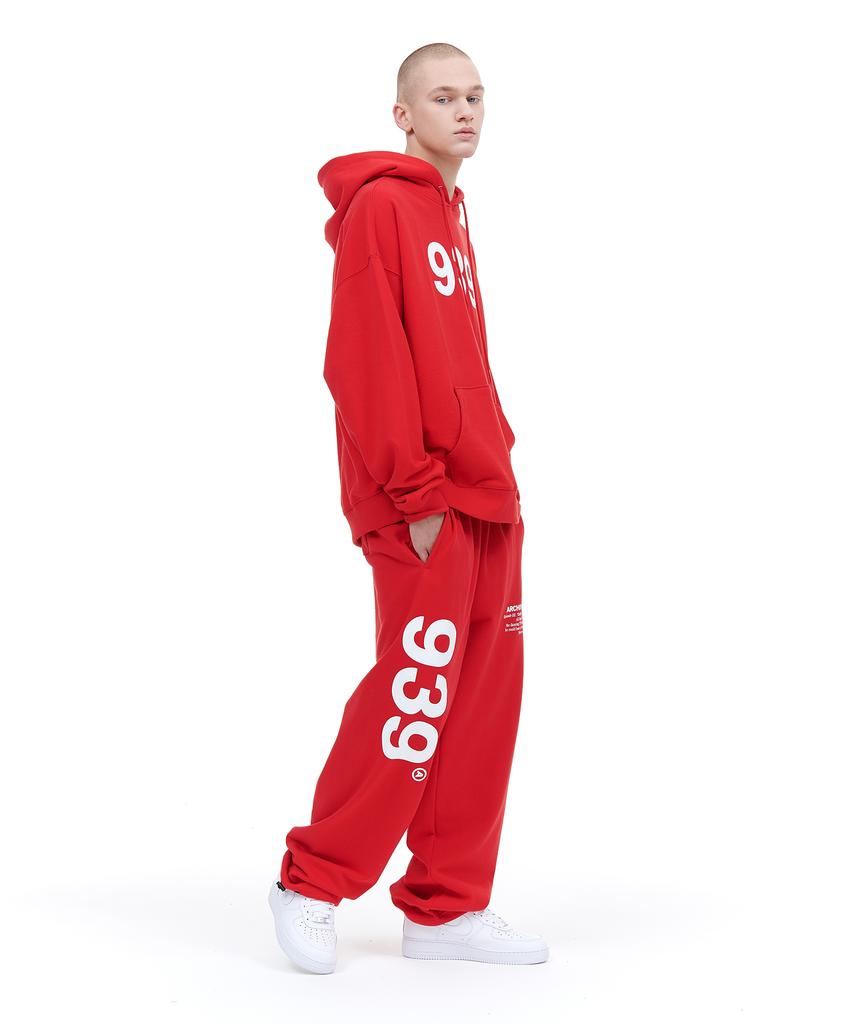 Akaibeuboldeu 939 Logo Sweat Pants (Deep Red)