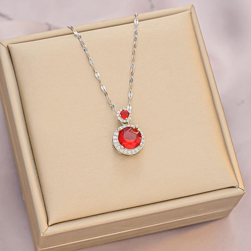 Vintage Zircon Titanium Steel Necklace: Unique and Versatile Fashion Statement for Women.