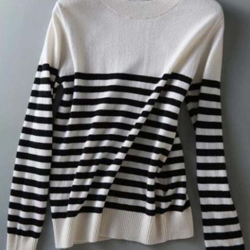 Autumn and Winter Fashion Striped Base Knitted Sweater Pullover Round Neck Long Sleeved Sweater Women's Loose and Versatile Top