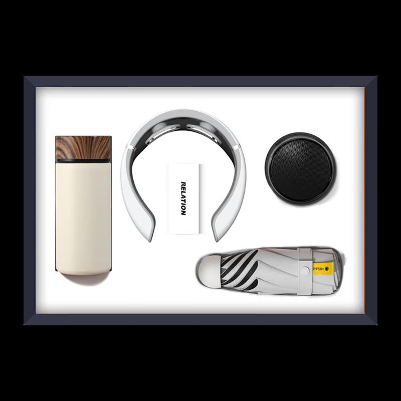 

Smart Lifestyle 4-Piece Gift Set