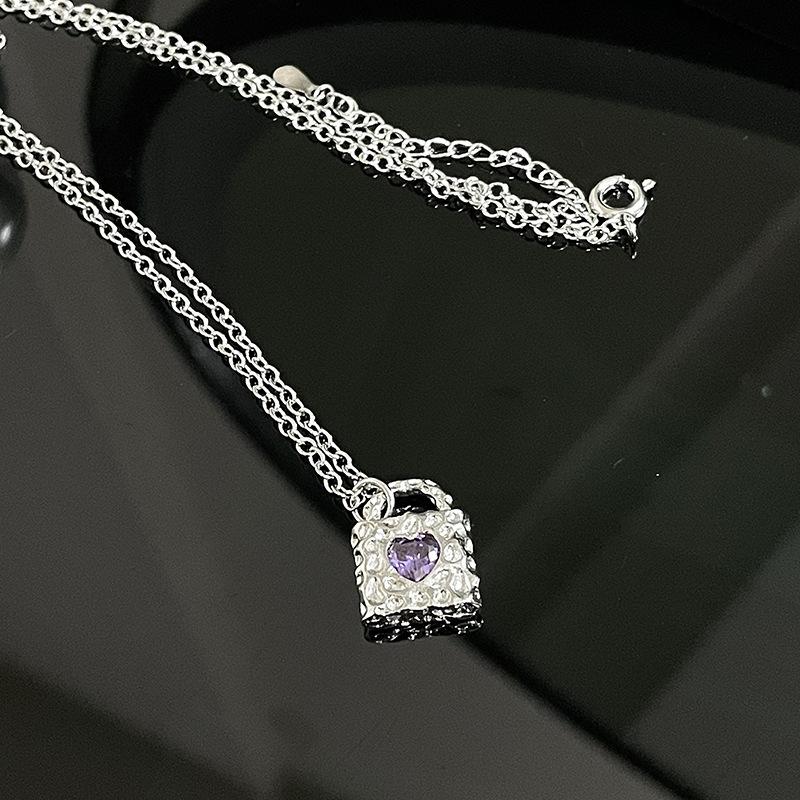 Texture Metal French Zircon Clavicle Chain Love Lock Necklace Wear Chain Light Luxury Premium Accessories Female Han