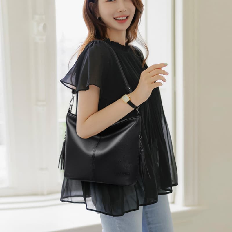 Soft leather fringed shoulder bag Crossbody tote women's bag