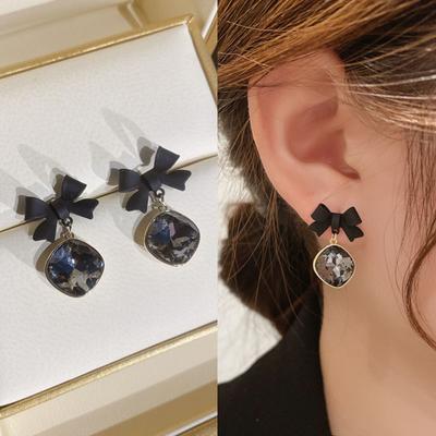 1Pair Mystic Black Jewel Bow Dangle Earrings For Women Statement Square Earrings