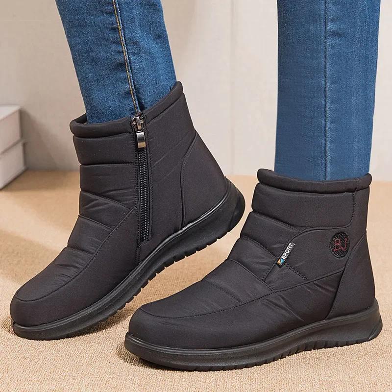 2025 Winter New Women's Boots Ankle Boots Lightweight, Fashionable, Warm Fur Waterproof Low Heel Snow Boots Large 43