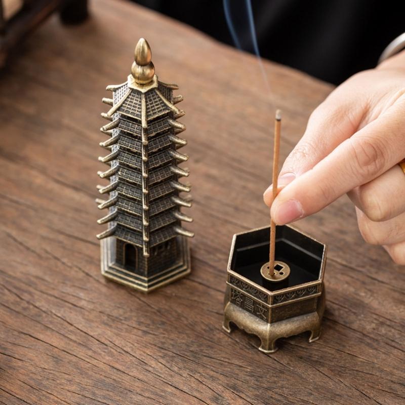 Incenses Coils Holder with Lid Coils Incenses Burners for Office Yoga Meditations and Home Decorations Golden Censers