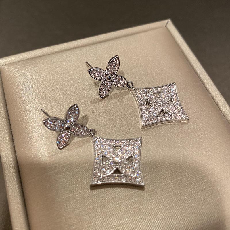 Boucles d'oreilles de luxe en Zircon incrusté de trèfle à quatre feuilles pour femmes, couleur argent, Long pendentif, bijoux tendance