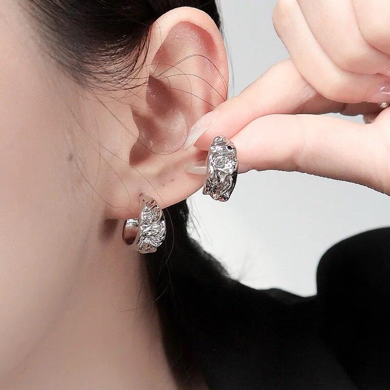 

Серьги С-образной формы для девочек