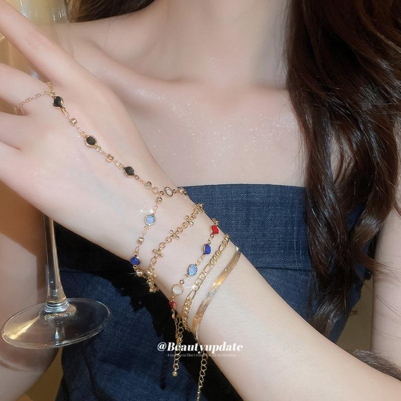 Crystal Beaded Chain Bracelet Set, Light Luxury High-end Bracelet Stacked with Retro Temperament Commuter Jewelry Women