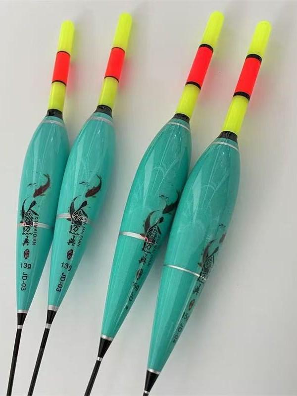 High-Sensitivity Color-Changing Electronic Fishing Float for Day/Night - Luminous, Thickened, Eye-Catching Design for Crucian Carp and Big Fish